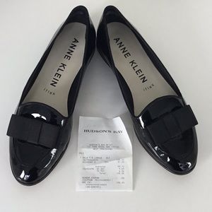 Anne Klein black patent loafers